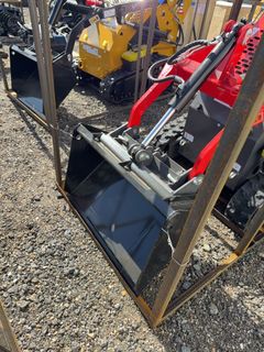 2026 YSRT14 0.75 Ton Mini Stand-On Skid Steer B&S 13.5HP Engine - Image 8