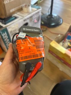 Commercial ElectricPocket Size True RMS Digital Multi-Meter - Image 4