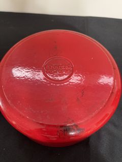 Chantal Red Enamel Cast Iron Dutch Oven - Image 3