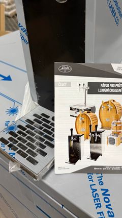 Never Used  Lindr PYGMY 25/K Exclusive Beer Cooler - Image 3