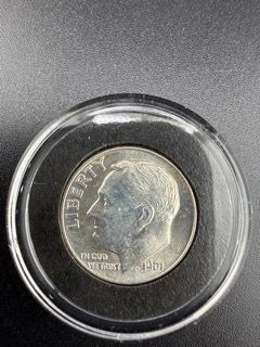 1961 Uncirculated Washington Quarter, Roosevelt Dime and Lincoln Penny  - Image 4