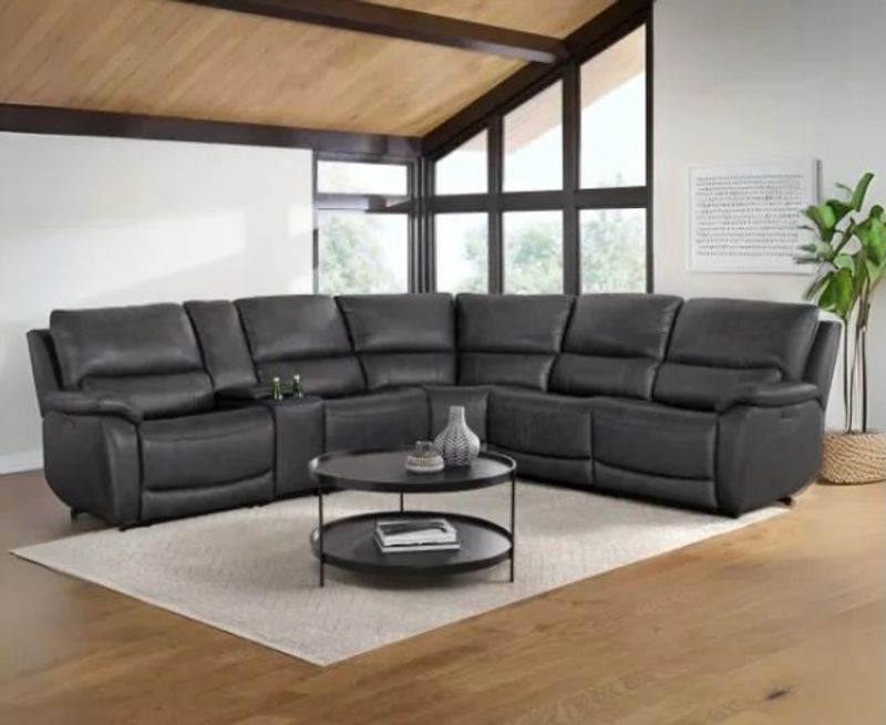 Outdoor Living Home Goods & Furniture Auction. Manassas VA banner