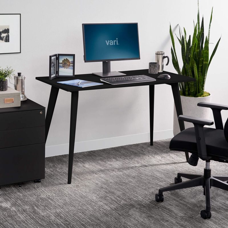 New in Box HighPerformance Workspace Furniture Auction. Dallas TX
