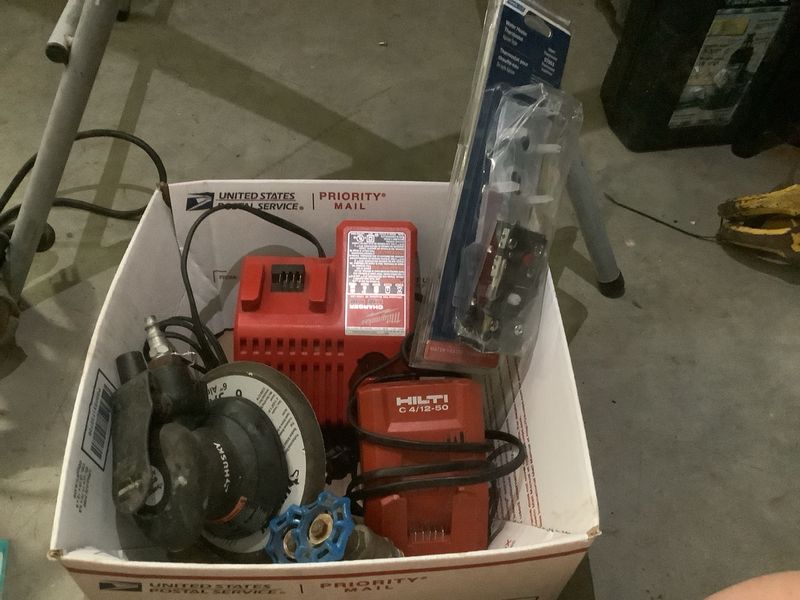TOOL LOT - Image 1