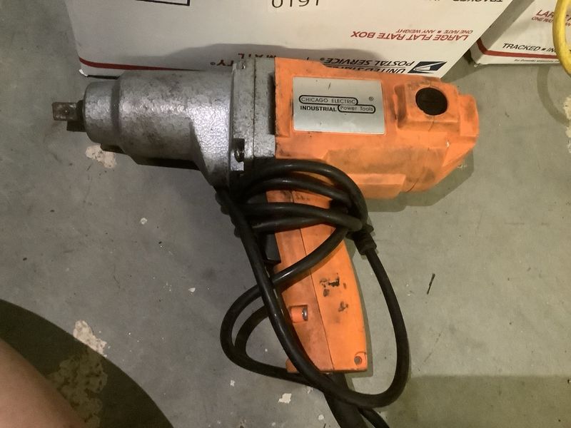 IMPACT GUN - Image 1
