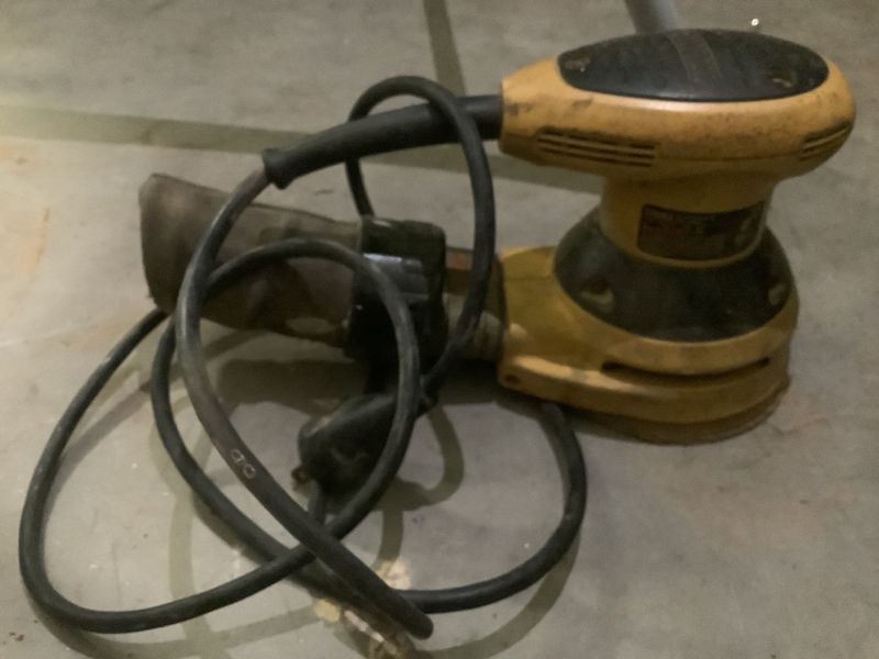 PALM SANDER - Image 1