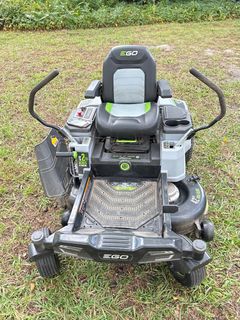 Z6 Electric Zero Turn Mower - Image 2