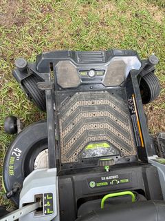 Z6 Electric Zero Turn Mower - Image 5