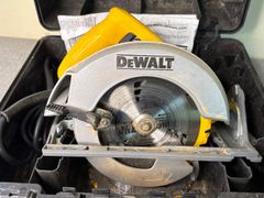 DeWalt Circular Saw - Image 2