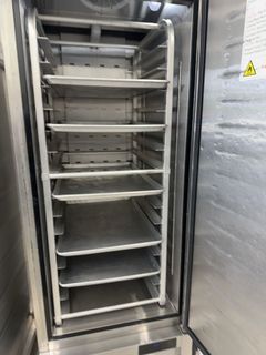 Atosa Single Door Commercial Refrigerator - Image 3