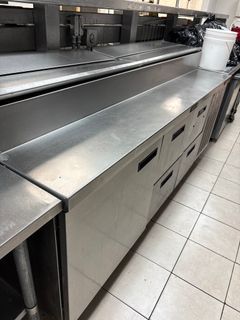 Stainless Refrigerated Chef Base with Drawers - Image 7