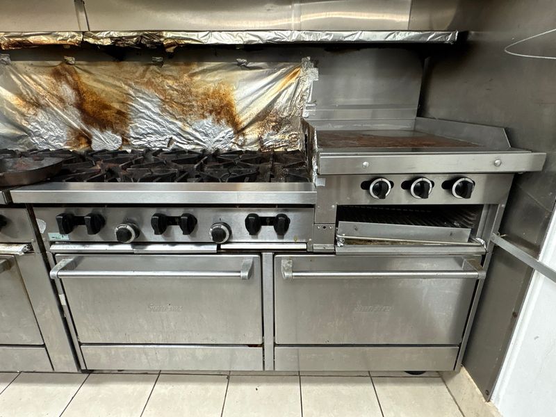 Commercial Gas Range With Griddle And Ovens - Image 1