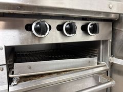 Commercial Gas Range With Griddle And Ovens - Image 8