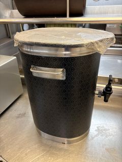 Stainless Beverage Dispenser with Spigot - Image 4