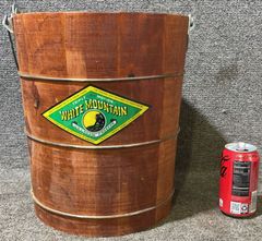 White Mountain 5 Quart Ice Cream Maker - Image 2
