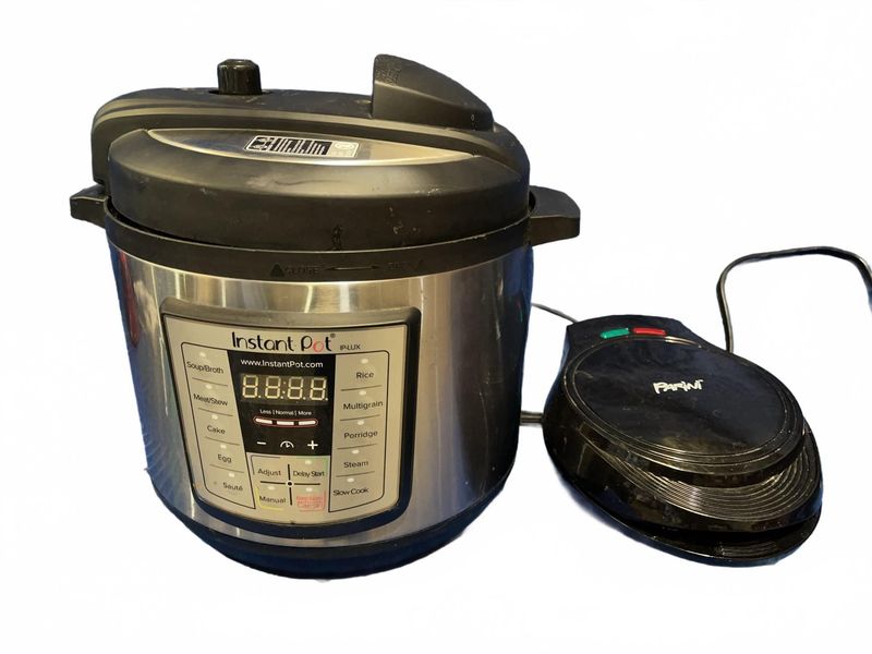 Instant Pot and Dash Sandwich Maker - Image 1