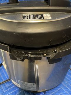 Instant Pot and Dash Sandwich Maker - Image 6