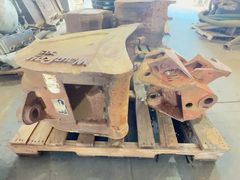 Werk Brau 316 Excavator Bucket and Coupler - Image 4
