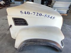 White Semi Truck Hood Assembly With Fenders - Image 4
