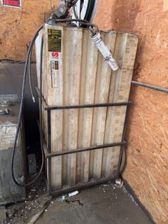 ULC 250 Gal Oil Tank with Samson Hose Reel - Image 2