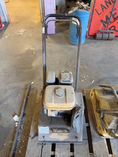 Plate Compactor JPC-80 6.0 HP Gas Engine - Image 3