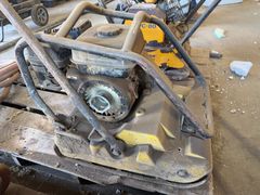 WP 1550 Plate Compactor Gas Engine - Image 2
