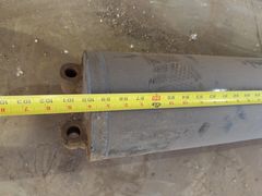 Hydraulic Cylinders, Large and Medium - Image 10