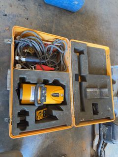 Spectra-Physics Dialgrade Laser Level Kit - Image 11