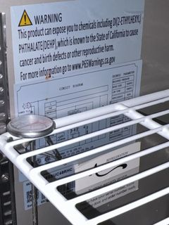 Avantco 178SSUC48RHC Two Door Stainless Refrigerator - Image 5