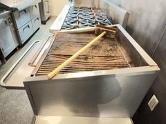 MagiKitch'n Commercial Gas Charbroiler Grill - Image 9