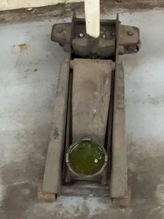 Heavy Duty Floor Hydraulic Jack - Image 4