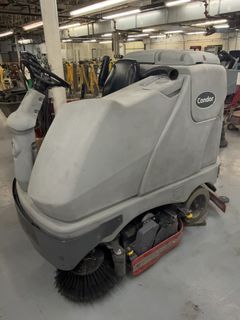 Advance Condor 4530C Floor Cleaning Machine - Image 3