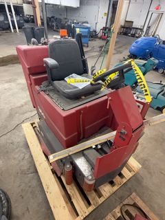 Factory Cat 350 Ride-On Sweeper, Parts Only - Image 4