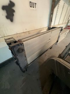 Hydraulic Liftgate Assembly - Image 1