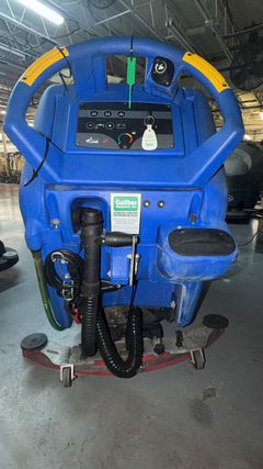 Clarke Focus II Walk-Behind Floor Scrubber - Image 4
