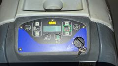 Advance SC800 EcoFlex Floor Scrubber - Image 5