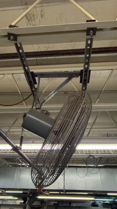 Dayton Industrial Overhead Fan - Image 3