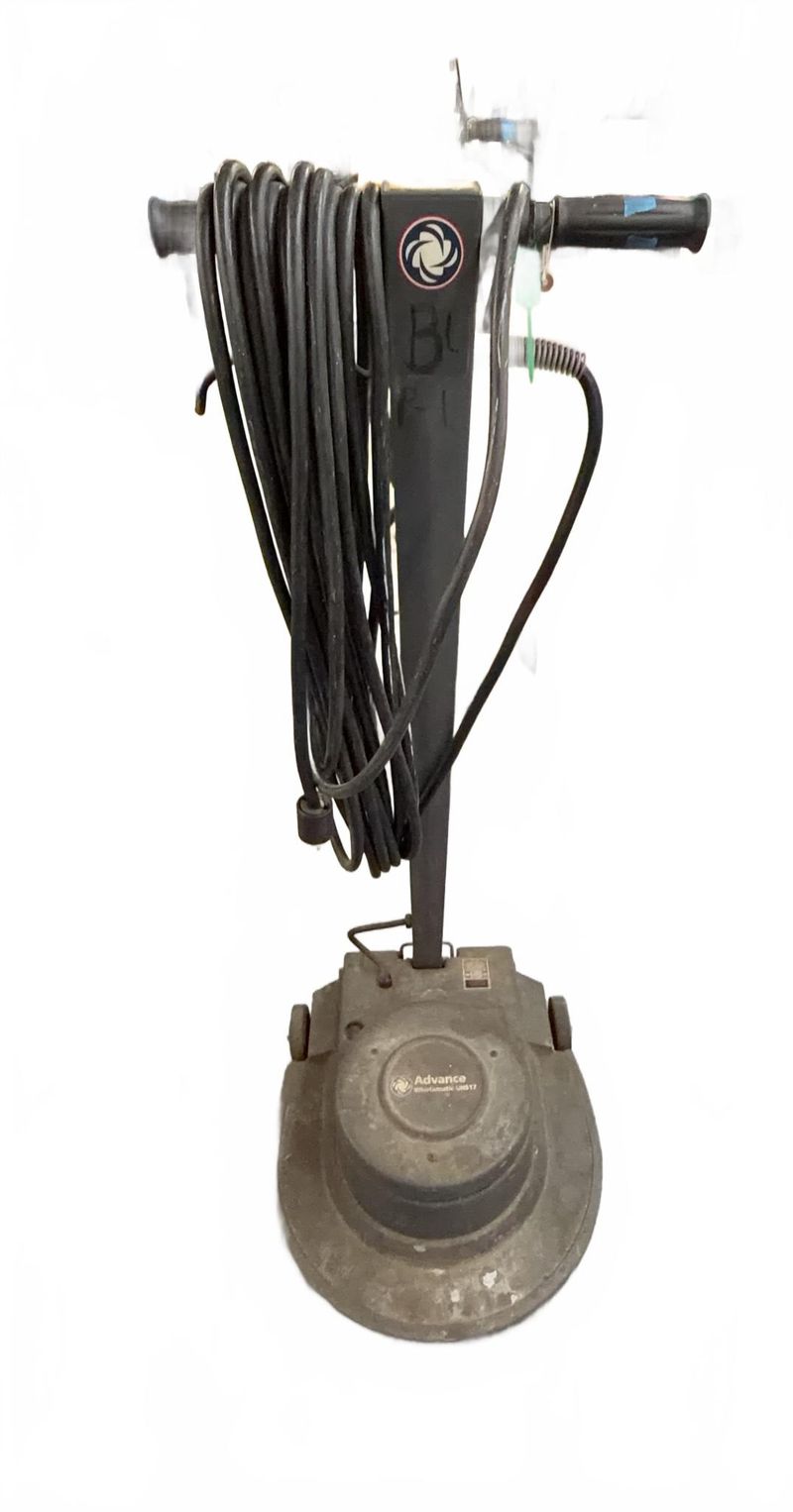 Nilfisk Advance Whirlamatic 17UHS Floor Machine - Image 1
