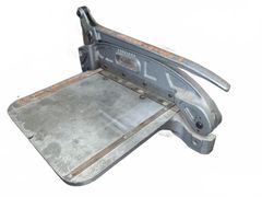 Industrial Metal Guillotine Cutter - Image 1