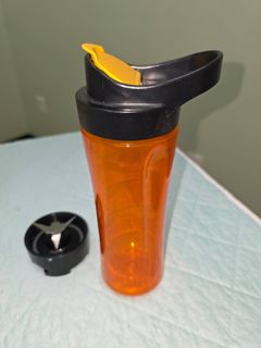 Oster Blender with Accessories Lot - Image 4