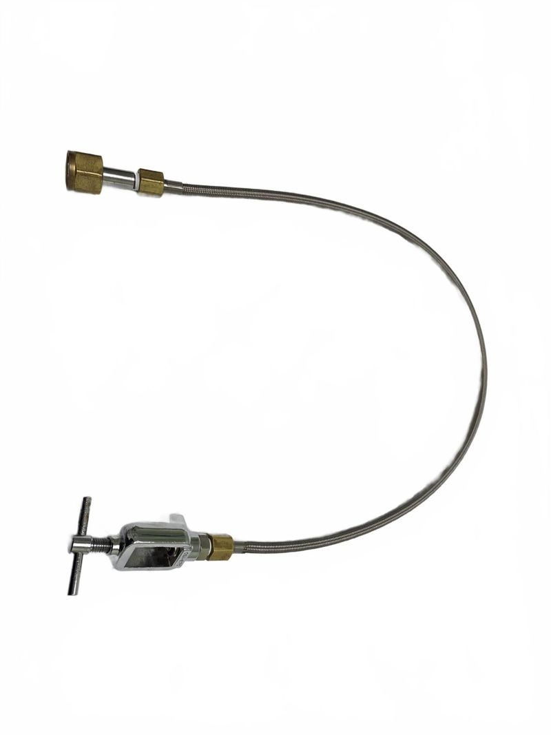 Flexible Metal Gas Connection Hose With Valve - Image 1