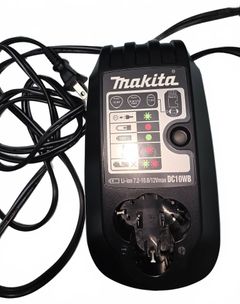 Makita Cordless 12V Drill Kit with Charger and Case - Image 6