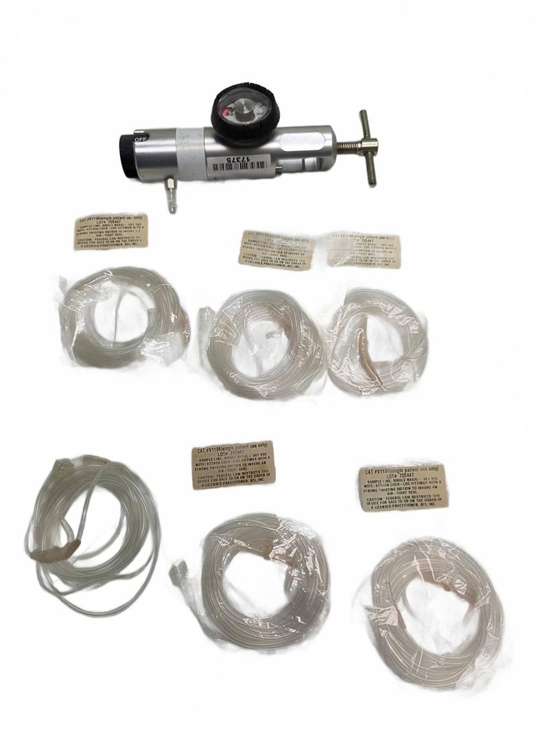BCI Oxygen Regulator With Nasal Sample Lines - Image 1