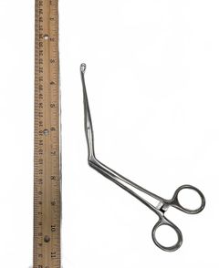 Surgical Instrument Stainless Steel Alligator Sharp Allis Forceps - Image 1