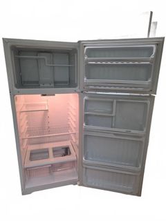 GE Top-Freezer Refrigerator GTS18FBRERWW - Image 2
