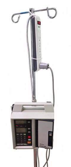 Baxter Flo-Gard 6200 IV Pump with Pole - Image 2
