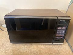 Microwave Oven - Image 3