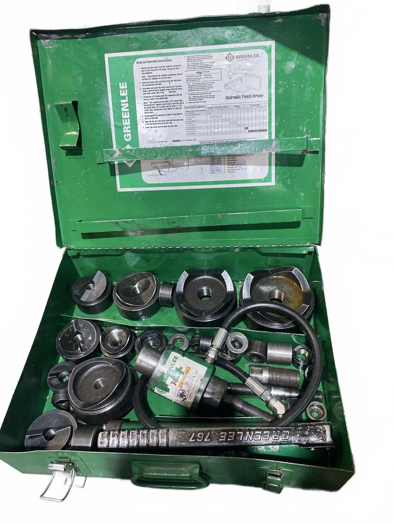 Hydraulic Punch Driver Set - Image 1
