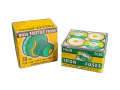 Time-Delay Fuses, 30A, 4/box - Image 1