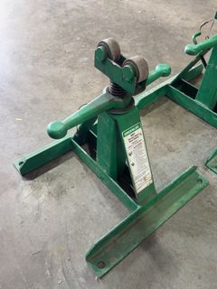 Screw-Type Reel Stands, Pair - Image 2